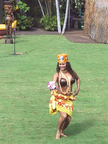 Hula Show